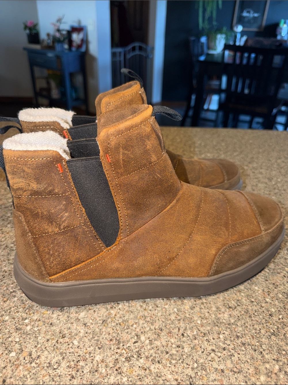 Stio Men's Suede Chukka Boots - Brown with Black Elastics